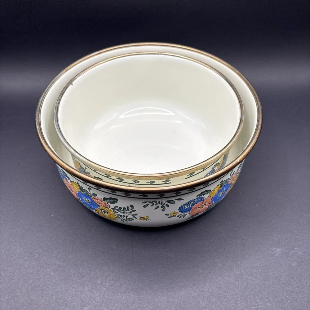 VINTAGE 1983 M. Kamenstein Floral Enamel Nesting Bowls Set of 2 Old Amsterdam